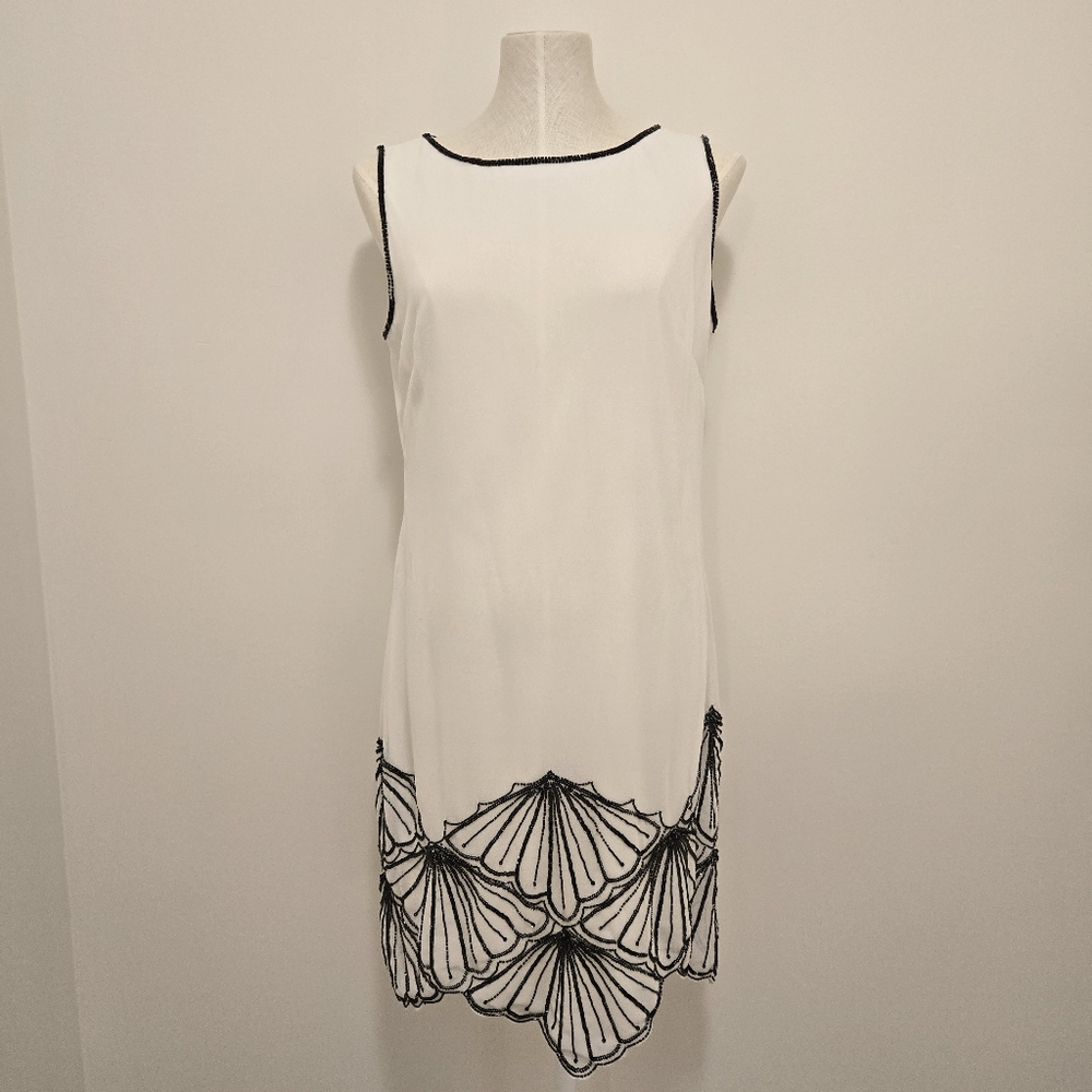 Adrianna Papell Evening White & Black Beaded Dress Size 10‎